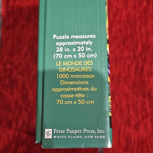 1000 Dinosaur World Puzzle - Picture 2 of 3